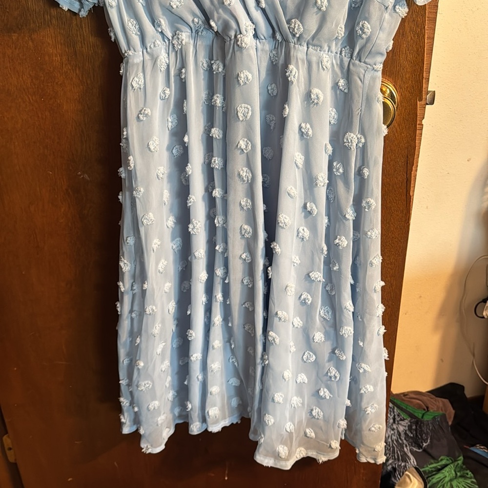 Dress - Picture 2 of 2